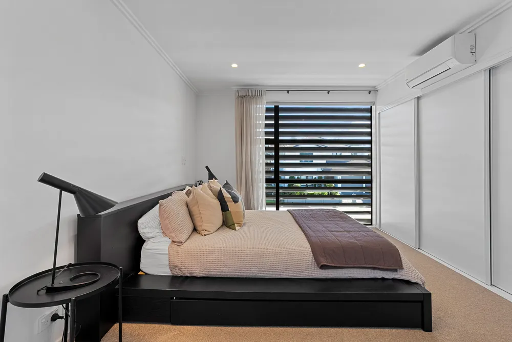Photos of 32 Styak Street