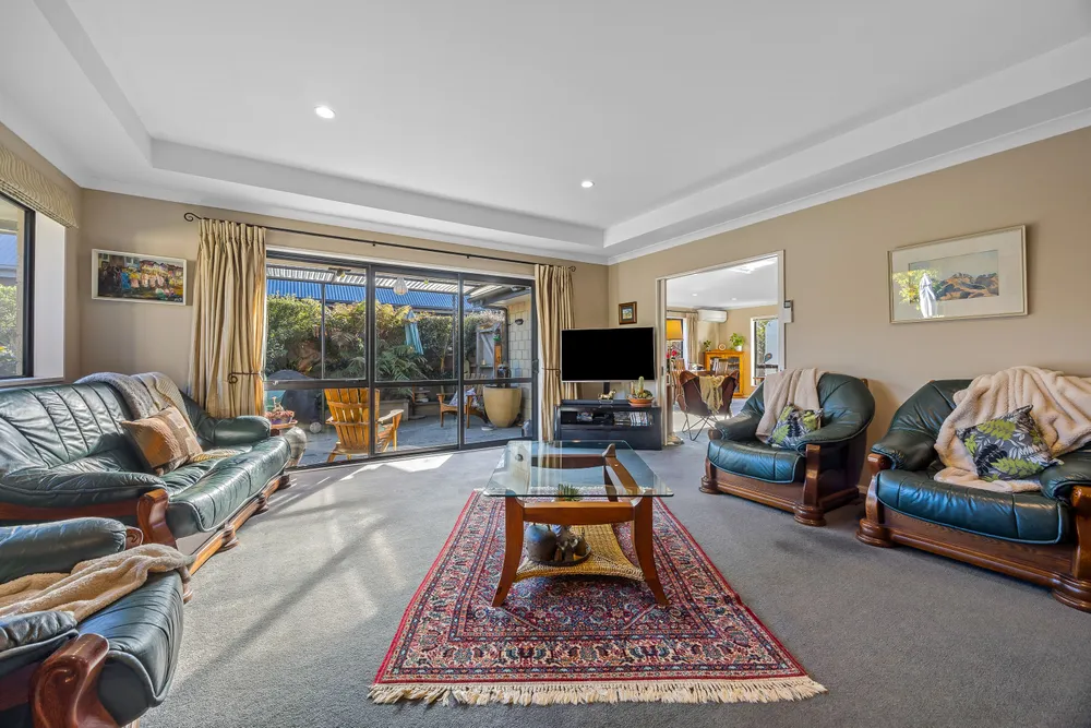 Photos of 16 Kensington Avenue