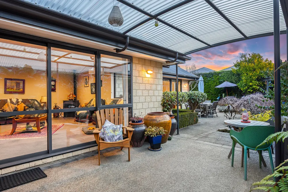 Photos of 16 Kensington Avenue