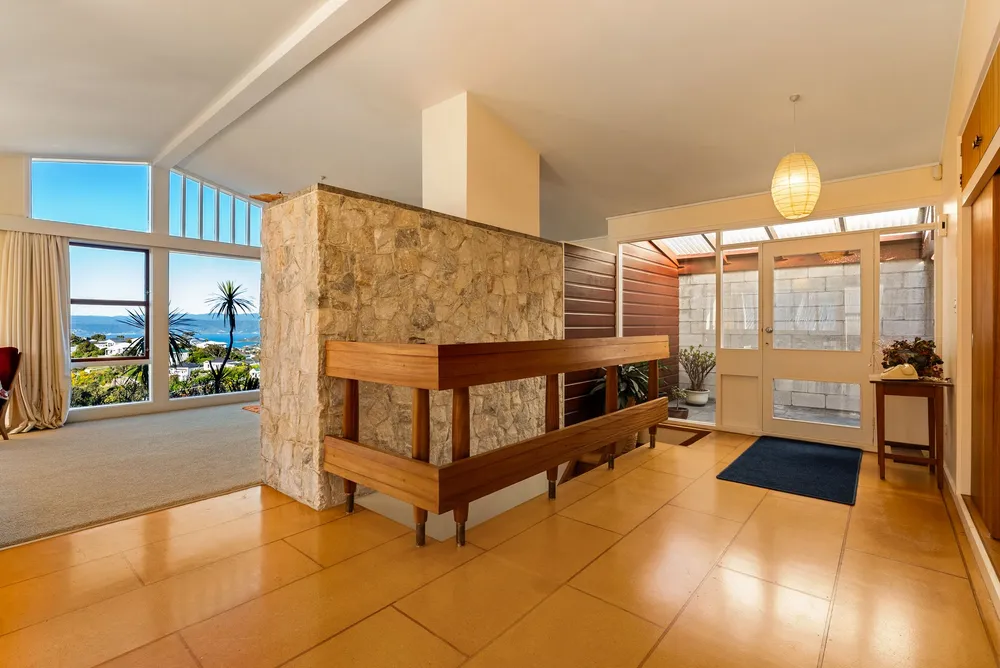 Photos of 29 Moana Road