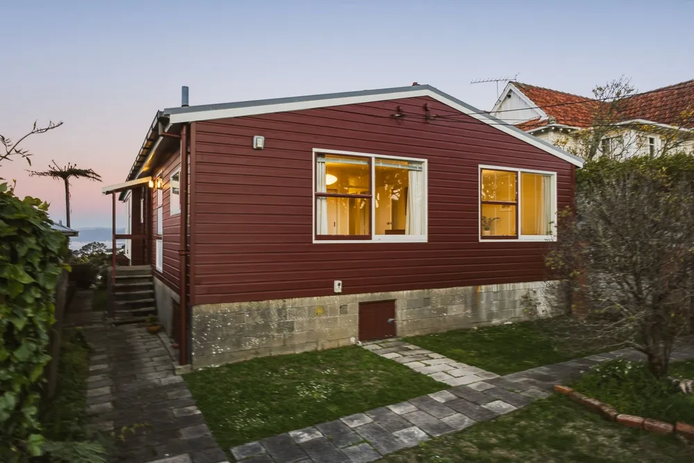 Photos of 29 Moana Road