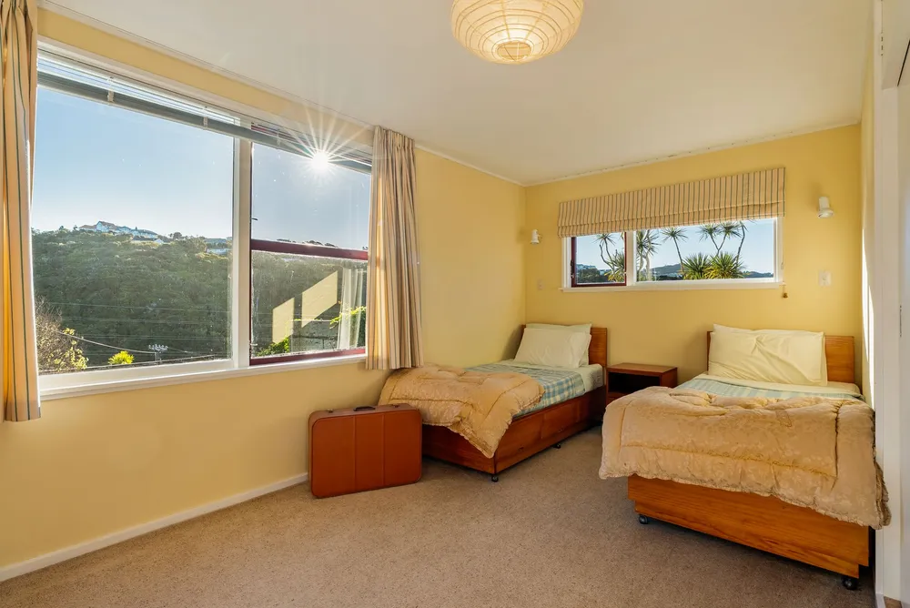 Photos of 29 Moana Road