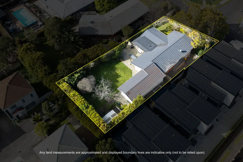Photos of 15 Glenside Avenue
