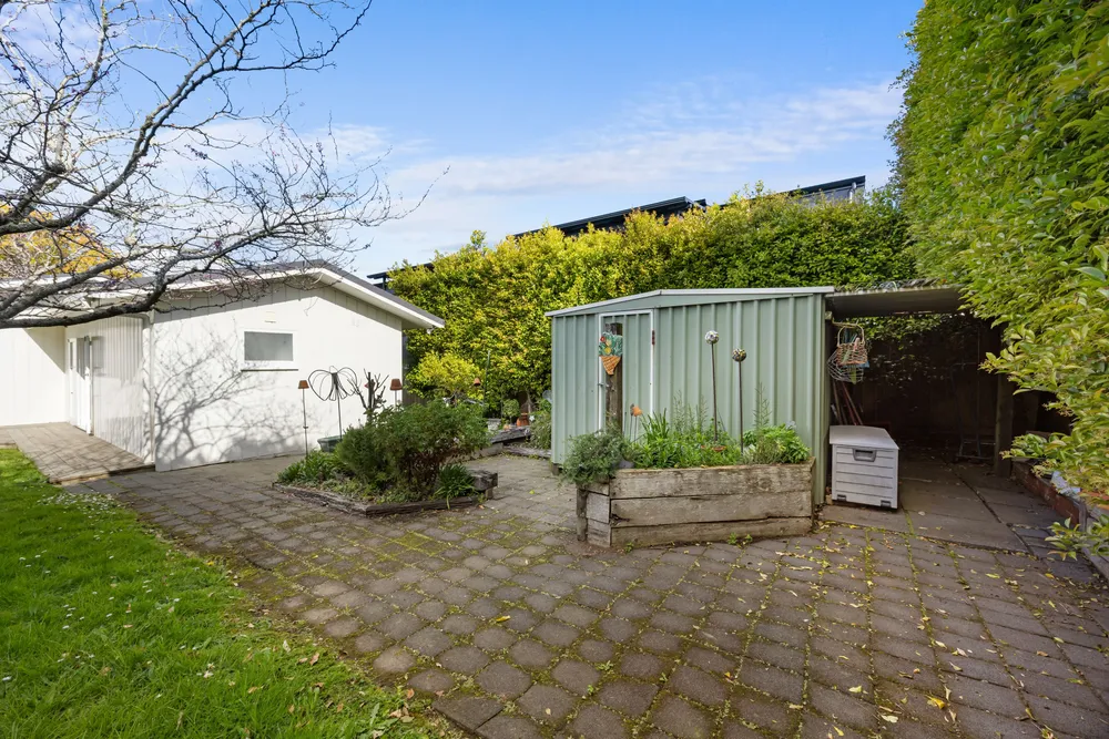 Photos of 15 Glenside Avenue