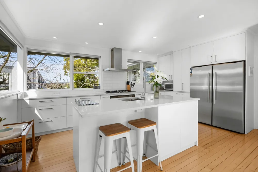 Photos of 15 Glenside Avenue