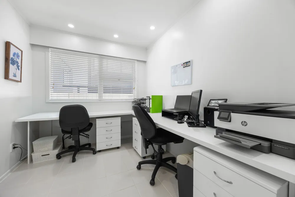 Photos of 15 Glenside Avenue