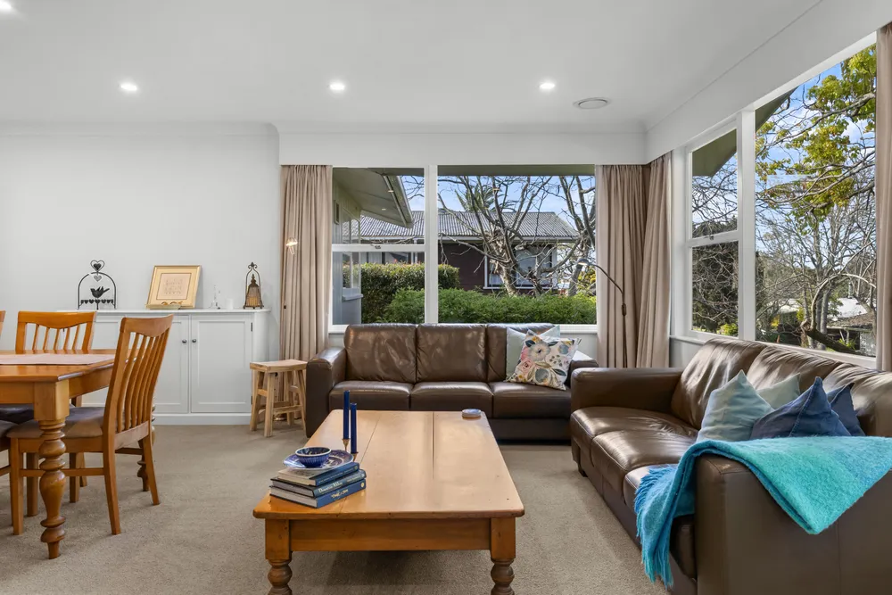 Photos of 15 Glenside Avenue