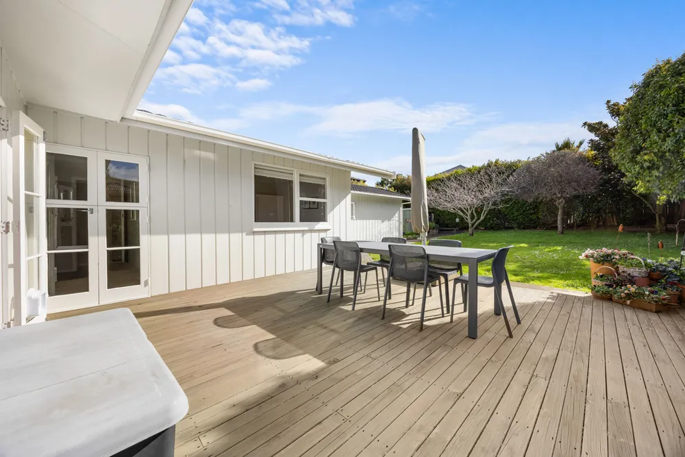 Photos of 15 Glenside Avenue