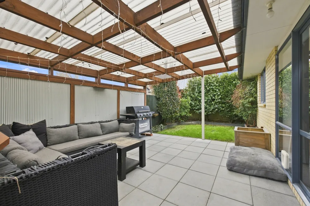 Photos of 7a Boyne Avenue