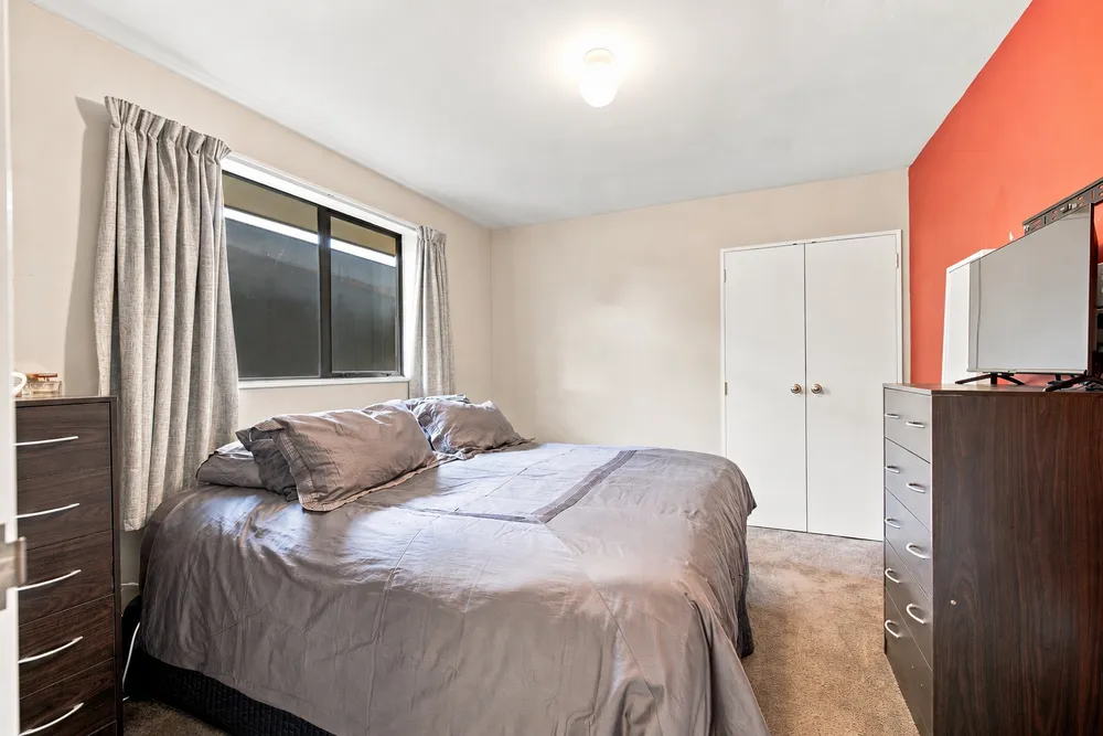 Photos of 7a Boyne Avenue