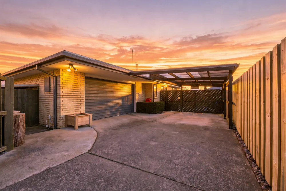 Photos of 7a Boyne Avenue