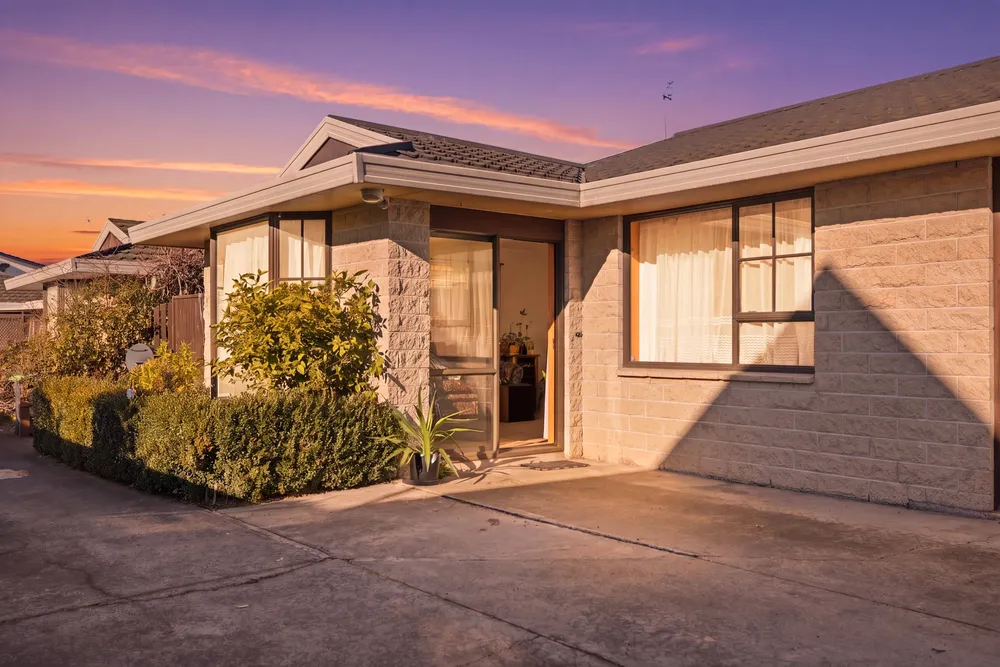 Photos of 7a Boyne Avenue