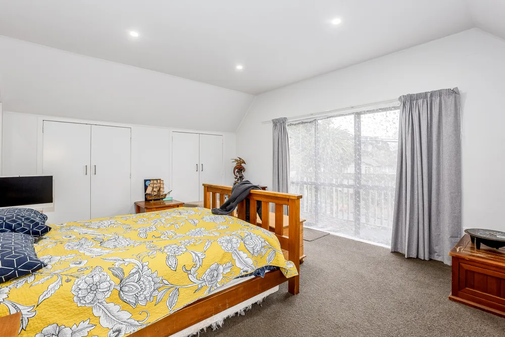 Photos of 21 Mangaroa Hill Road