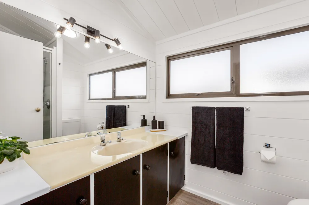 Photos of 90 Discovery Drive