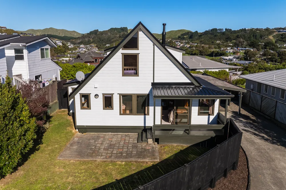 Photos of 90 Discovery Drive