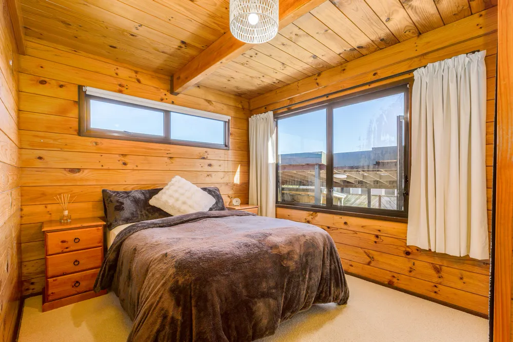 Photos of 90 Discovery Drive