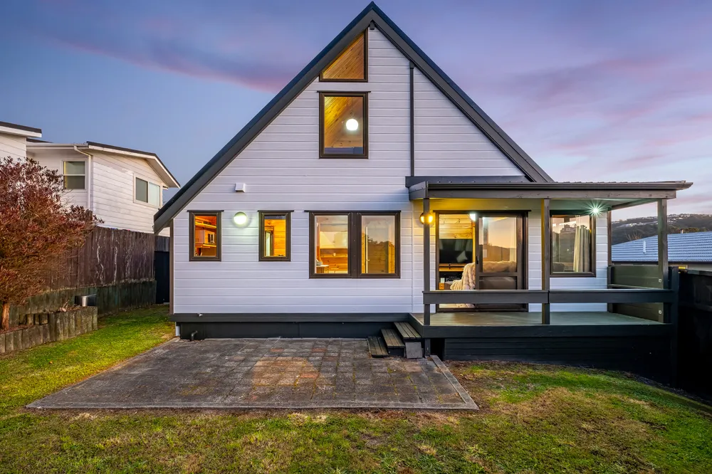 Photos of 90 Discovery Drive
