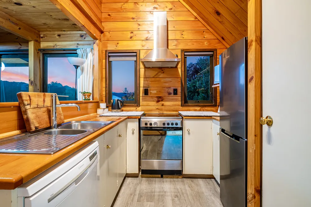 Photos of 90 Discovery Drive