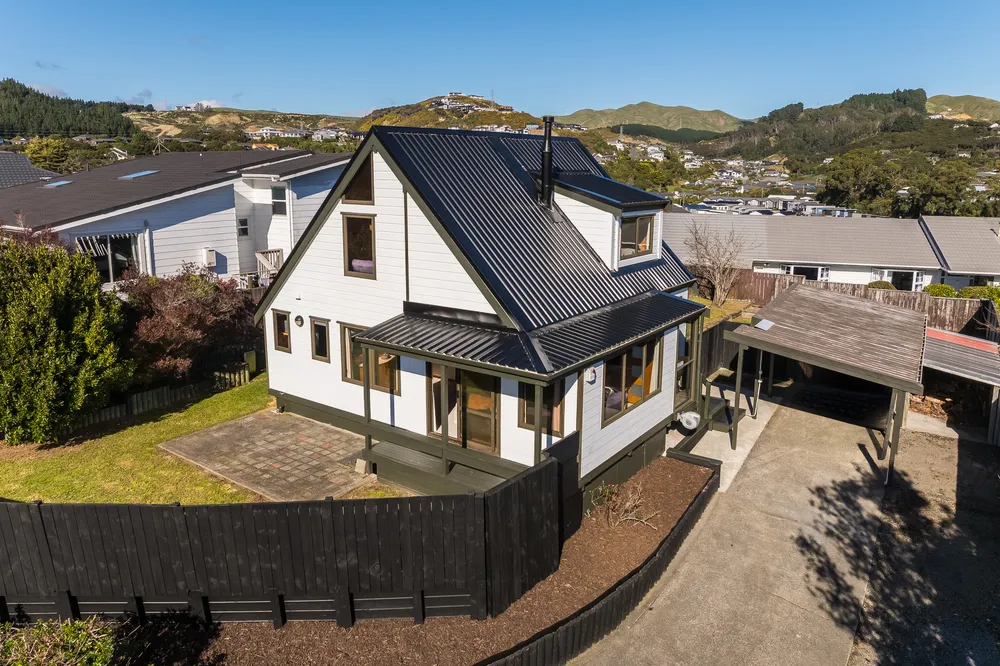 Photos of 90 Discovery Drive