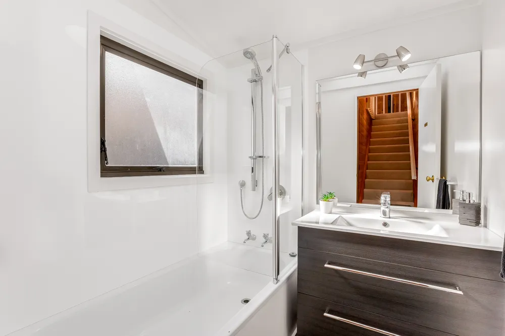 Photos of 90 Discovery Drive
