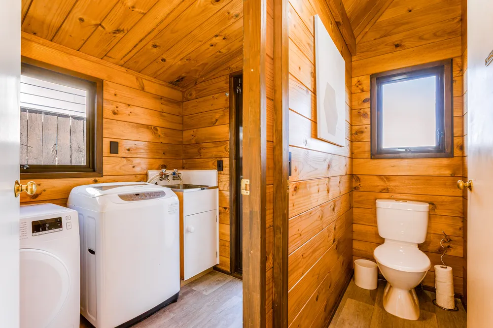 Photos of 90 Discovery Drive