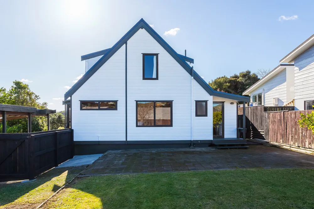 Photos of 90 Discovery Drive