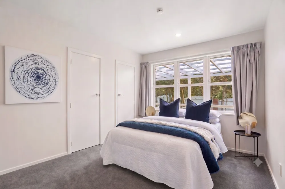 Photos of 526 West Coast Road