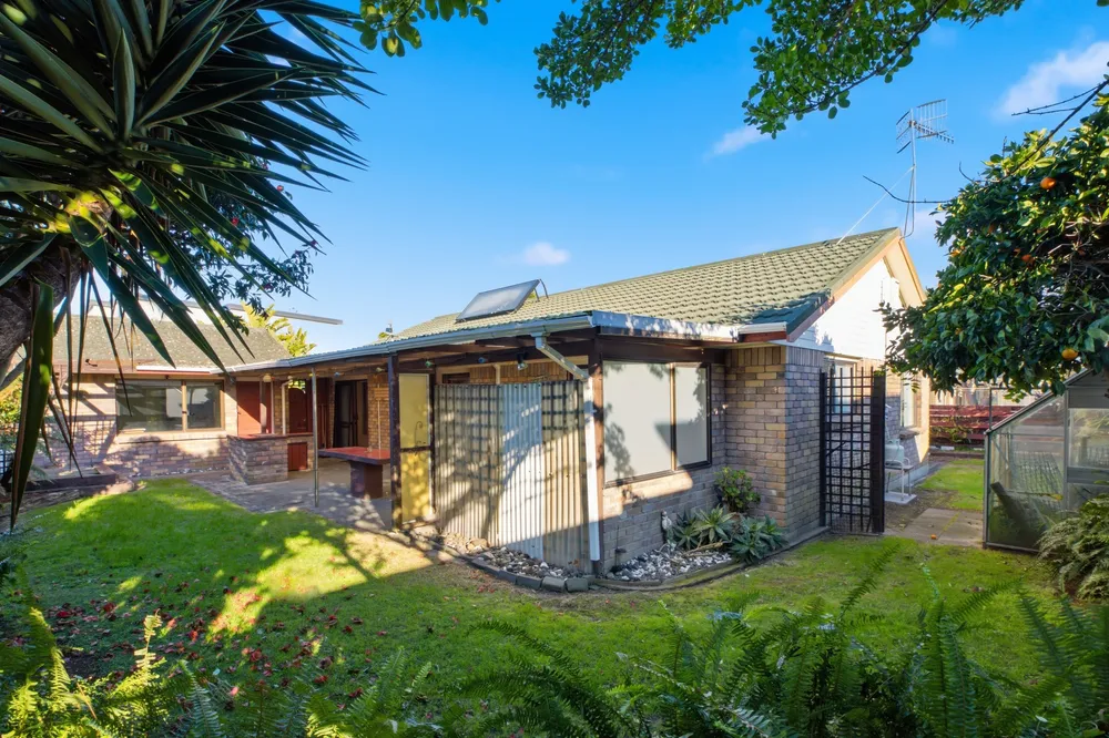 Photos of 29b Dickson Road
