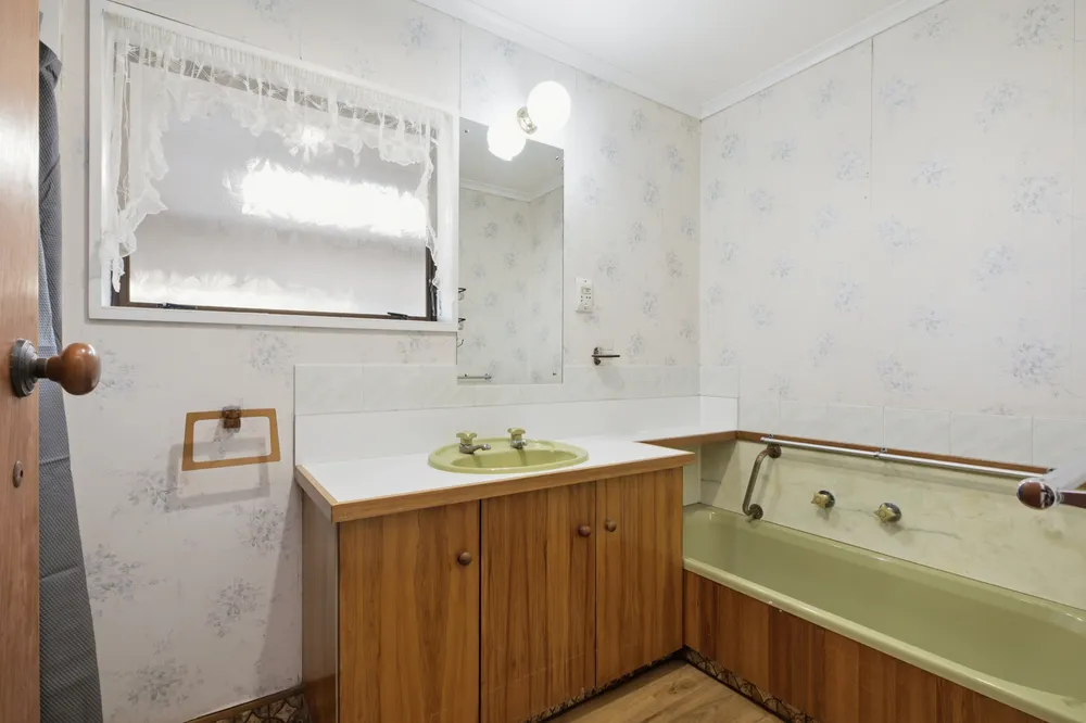 Photos of 29b Dickson Road