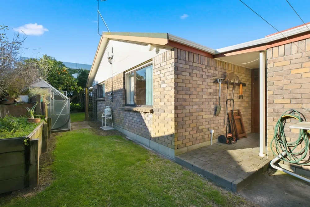 Photos of 29b Dickson Road