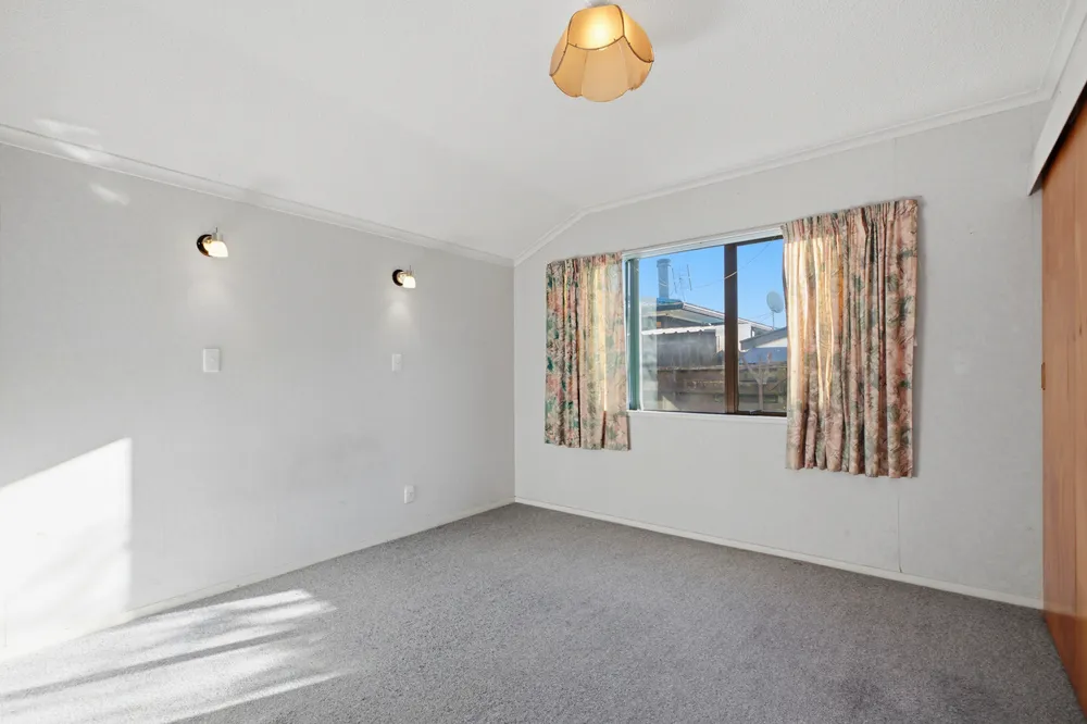 Photos of 29b Dickson Road