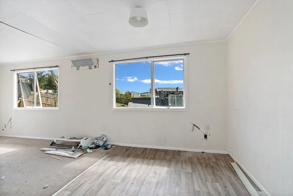 Photos of 129A Smeaton Drive