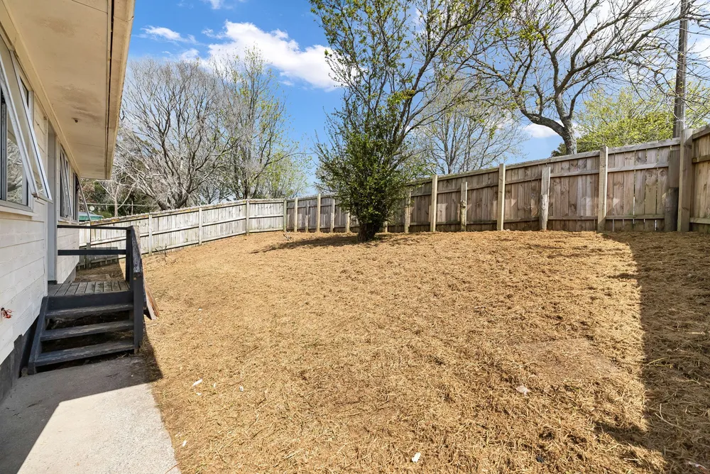 Photos of 129A Smeaton Drive