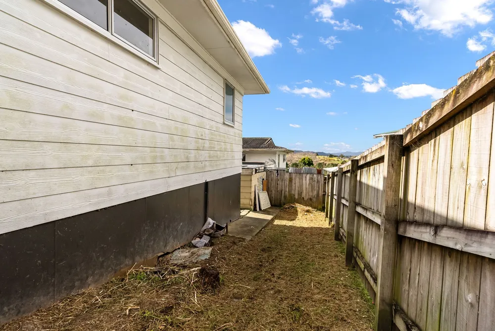 Photos of 129A Smeaton Drive