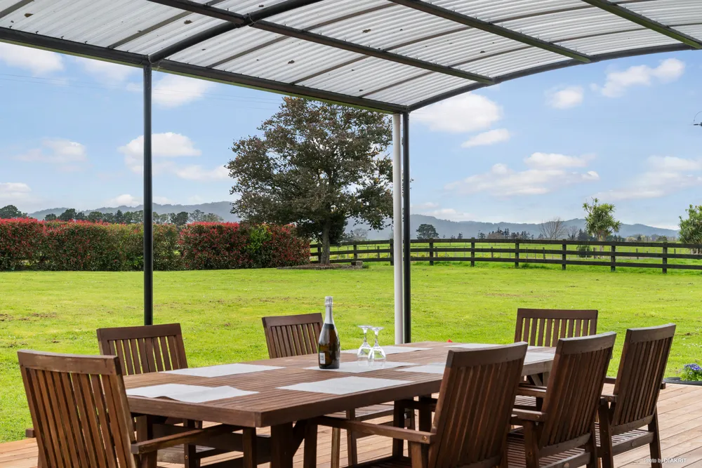 Photos of 374 Mangatangi Road