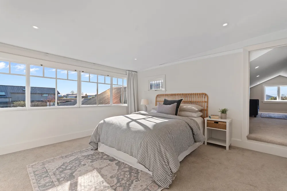Photos of 18 Searells Road