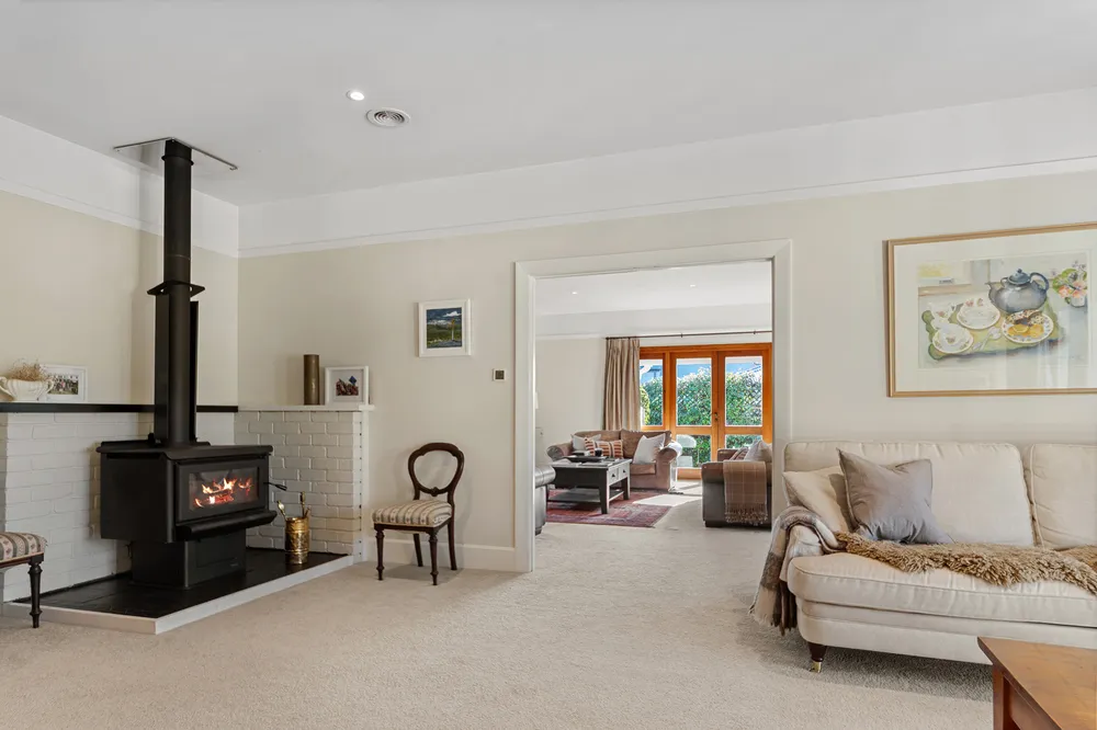 Photos of 18 Searells Road