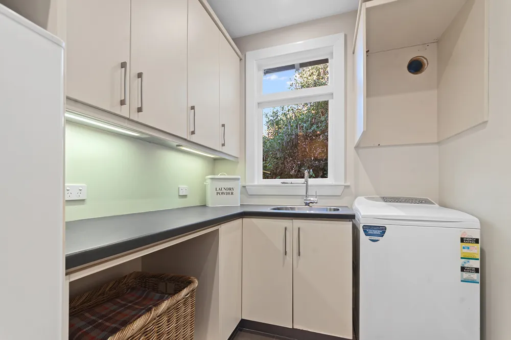 Photos of 18 Searells Road