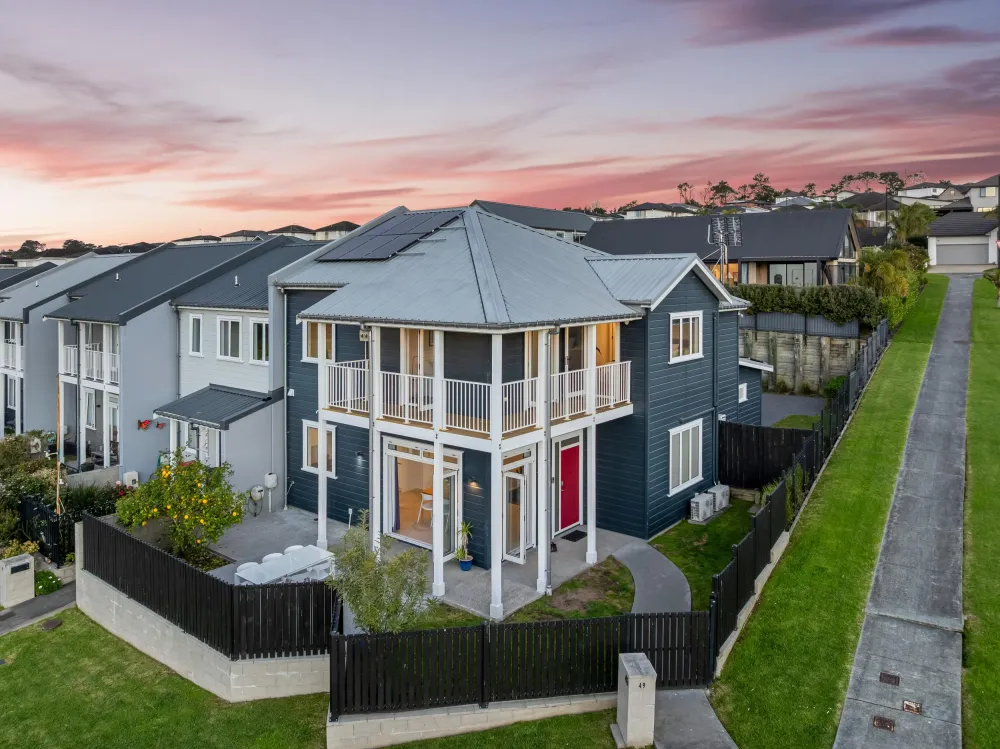 Photos of 49 Bonair Crescent