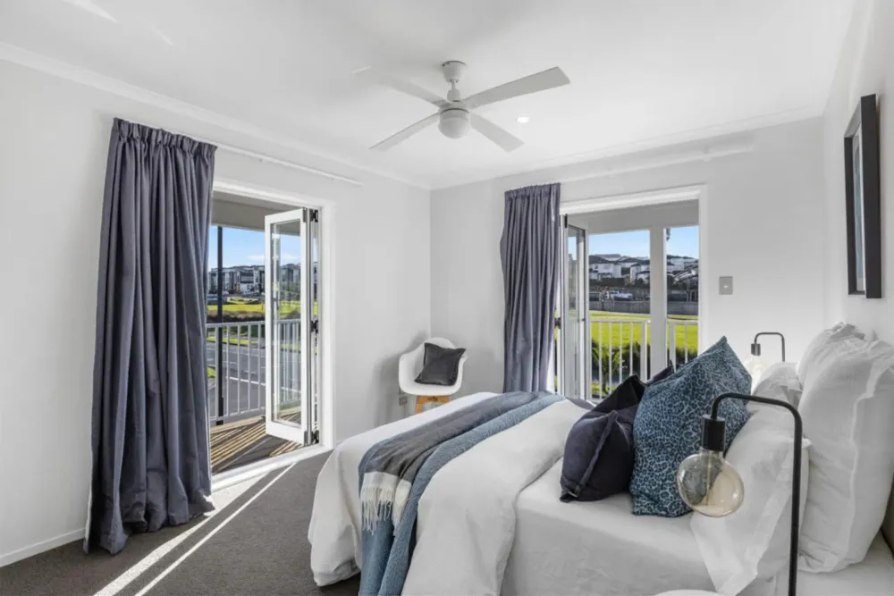 Photos of 49 Bonair Crescent