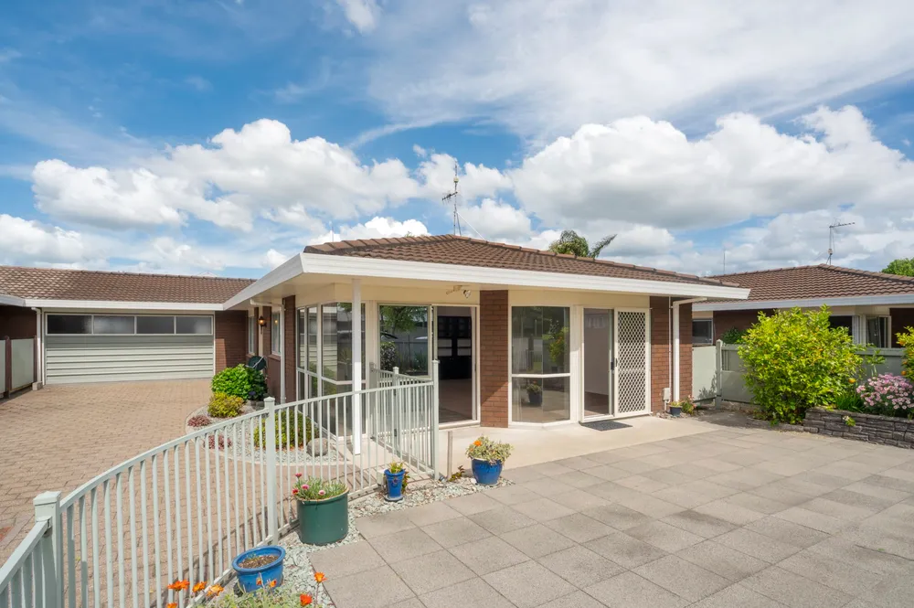 Photos of 56A Edgecumbe Road