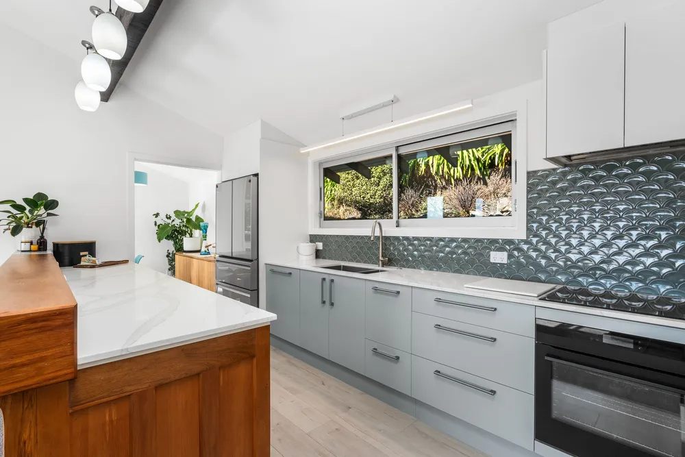Photos of 53 Soleares Avenue