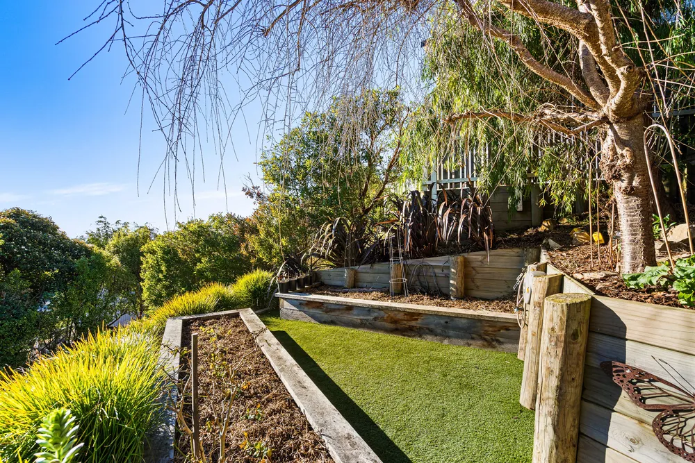 Photos of 53 Soleares Avenue