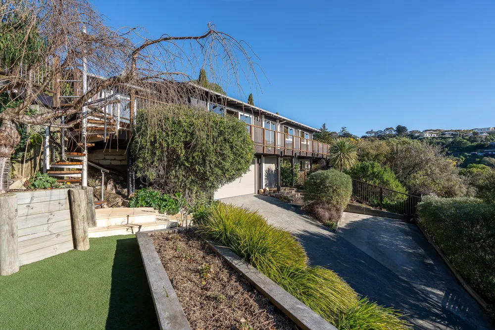 Photos of 53 Soleares Avenue