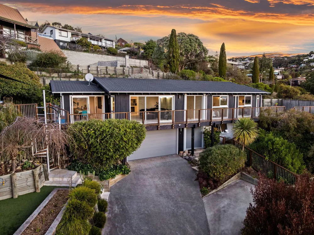 Photos of 53 Soleares Avenue