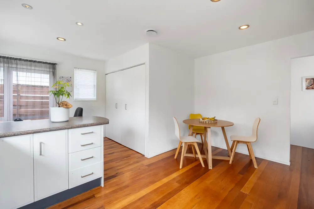 Photos of 127 Connell Street