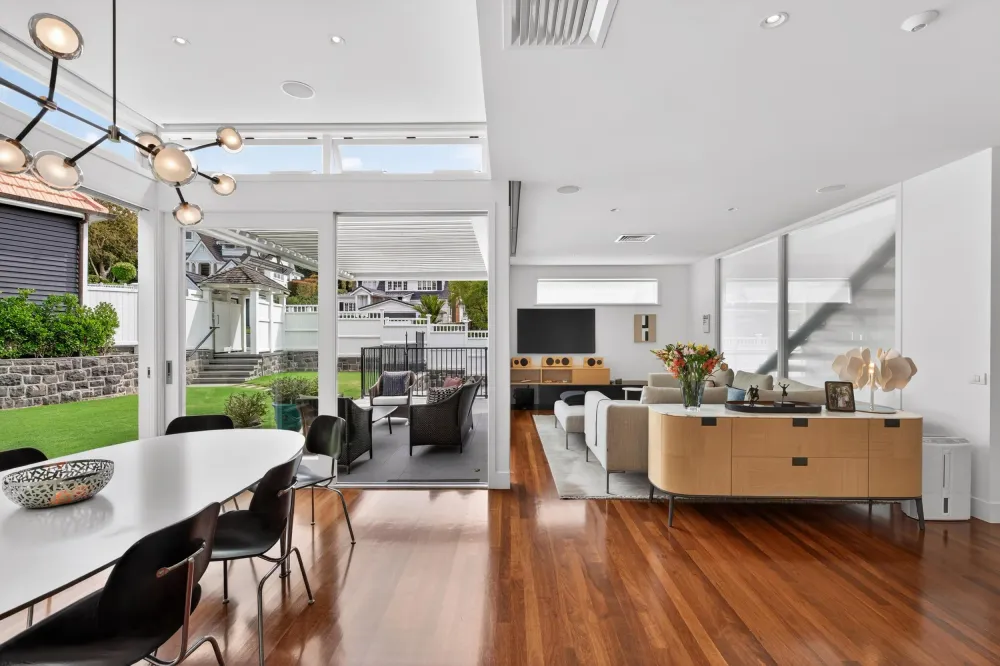 Photos of 13 Entrican Avenue
