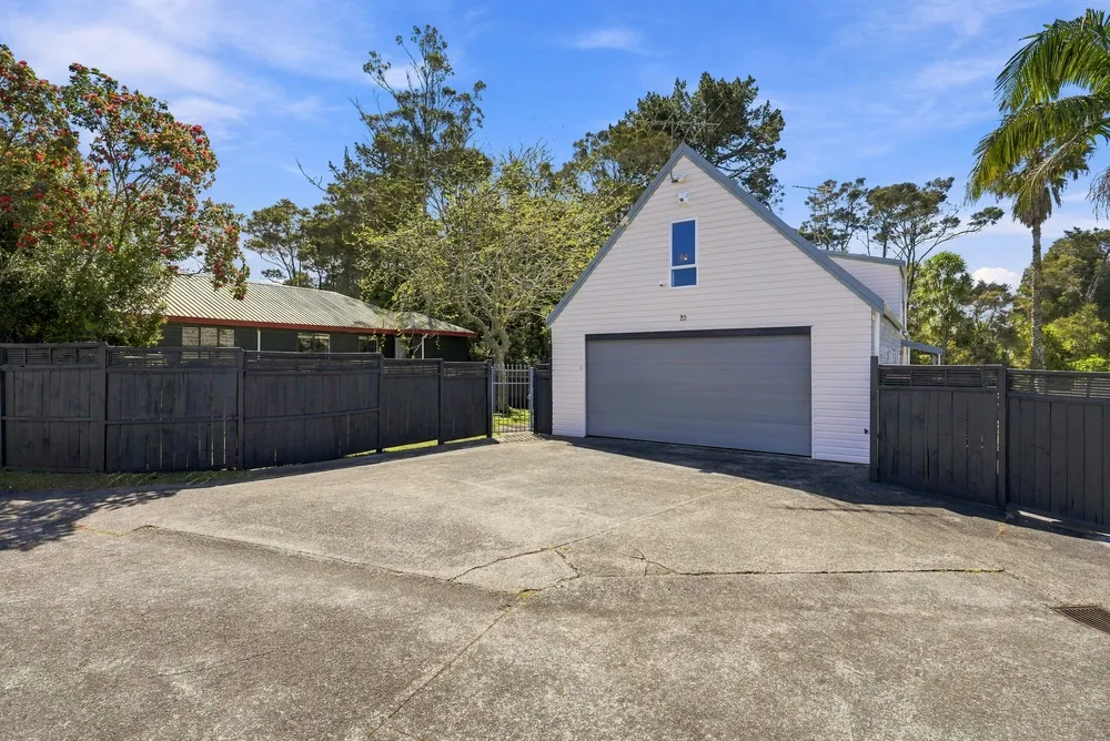 Photos of 20 Milan Drive
