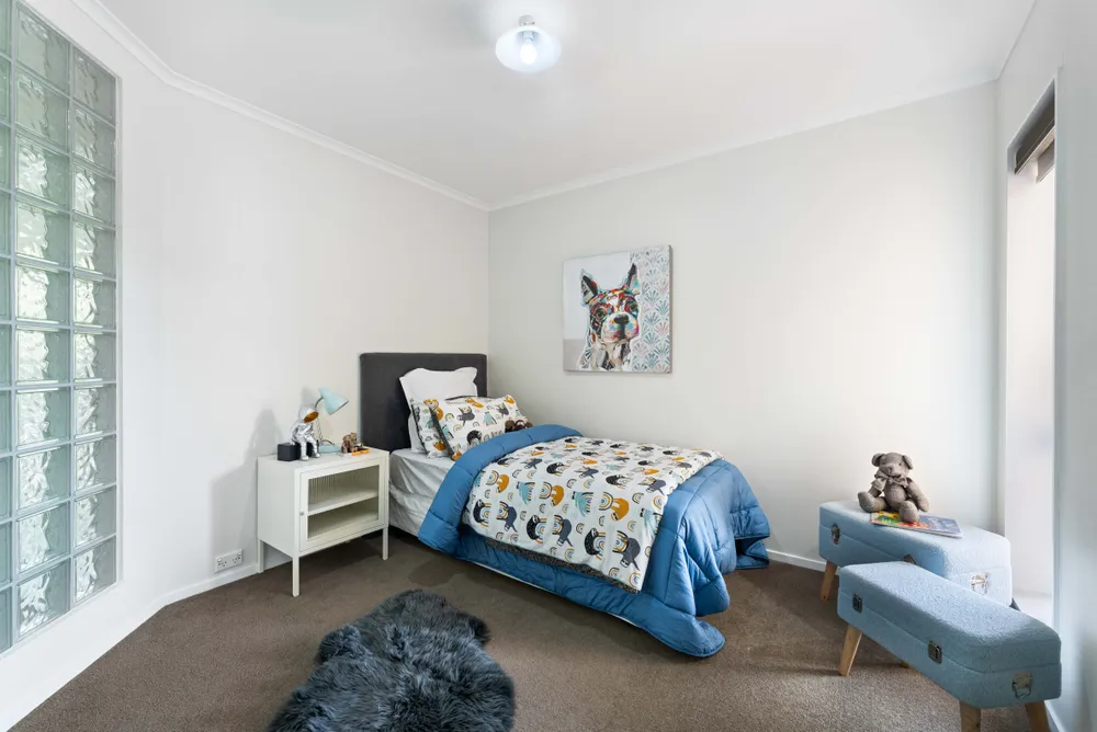 Photos of 11 Chippewa Place
