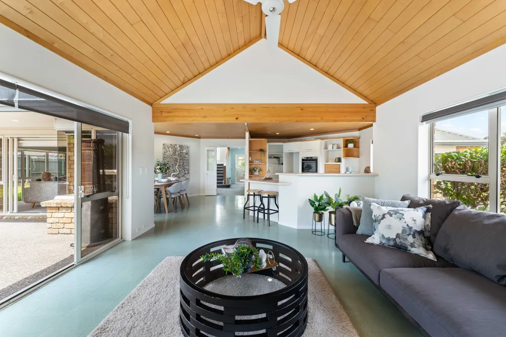 Photos of 11 Chippewa Place